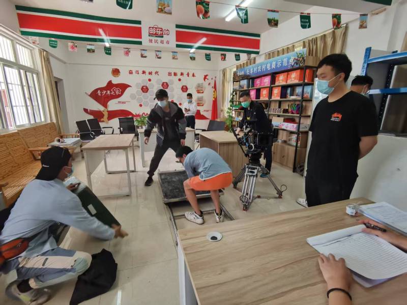郯城县广告片拍摄公司：极简主义践行者，少即是多的视觉哲学